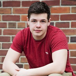 Meet your Posher, Diego